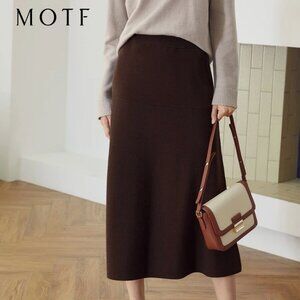 MOTF PREMIUM FLOWY KNIT SKIRT